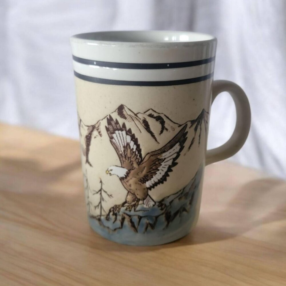 OTAGIRI Coffee Mug With Flying Eagle, 12oz, Beige